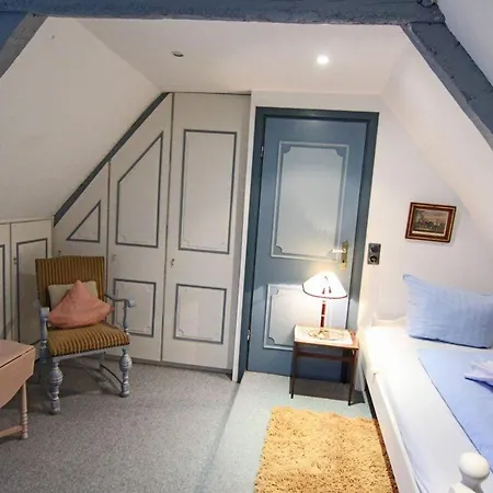 Sybille Im Alten Friesenhaus * Rantum (Sylt)