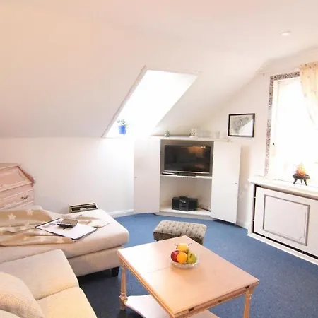 Apartment Sybille Im Alten Friesenhaus
